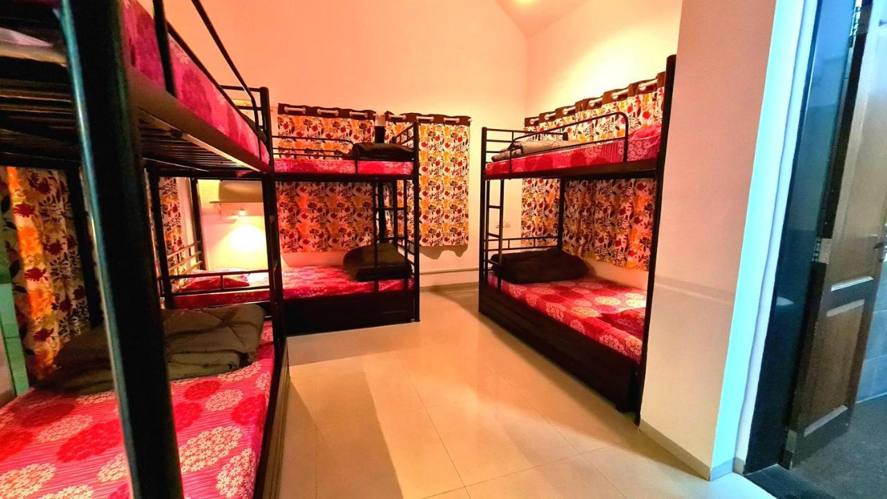 Lifespace- Spacious Hostel In A Luxurious Villa Púna Exteriér fotografie