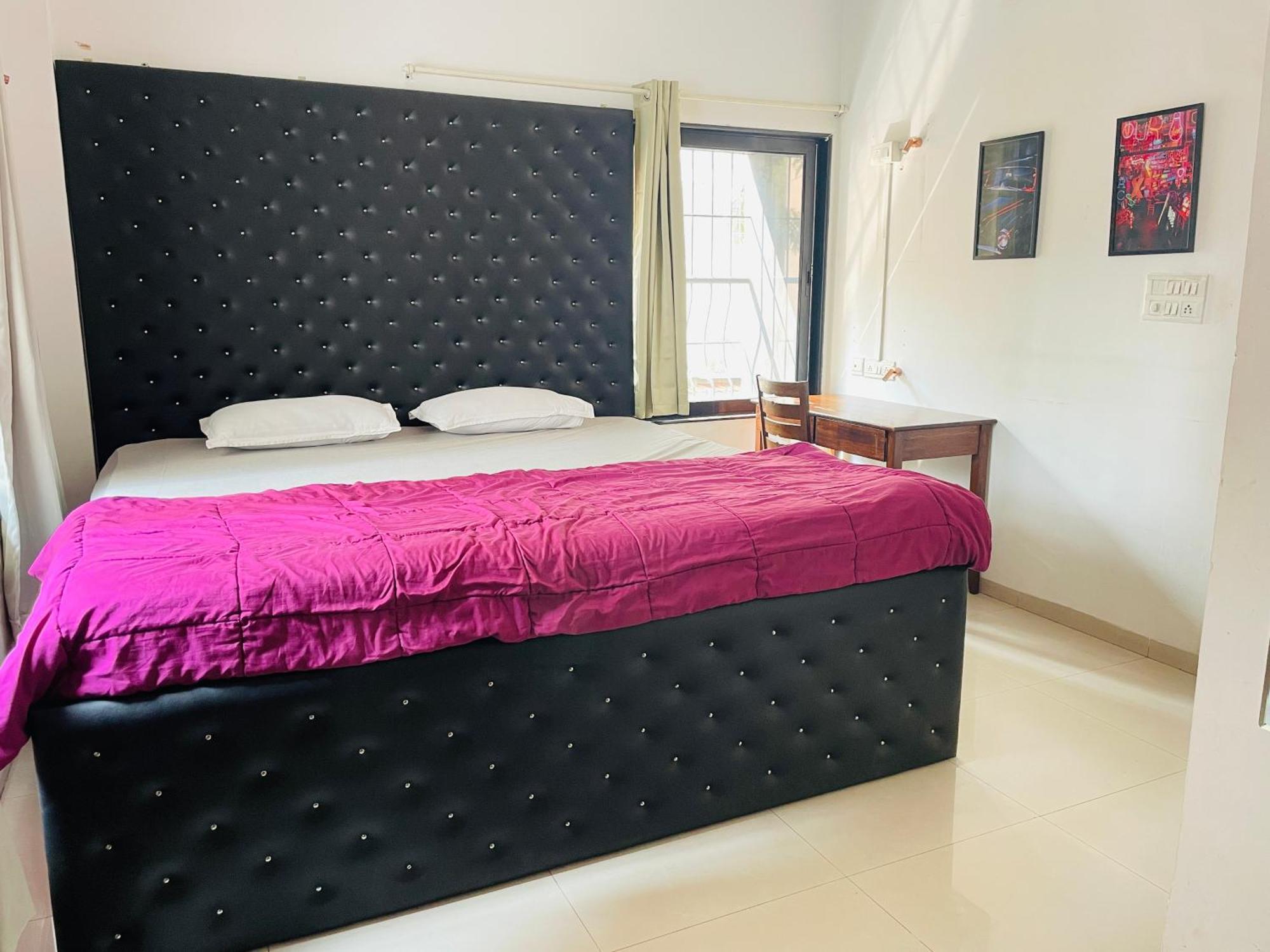 Lifespace- Spacious Hostel In A Luxurious Villa Púna Exteriér fotografie