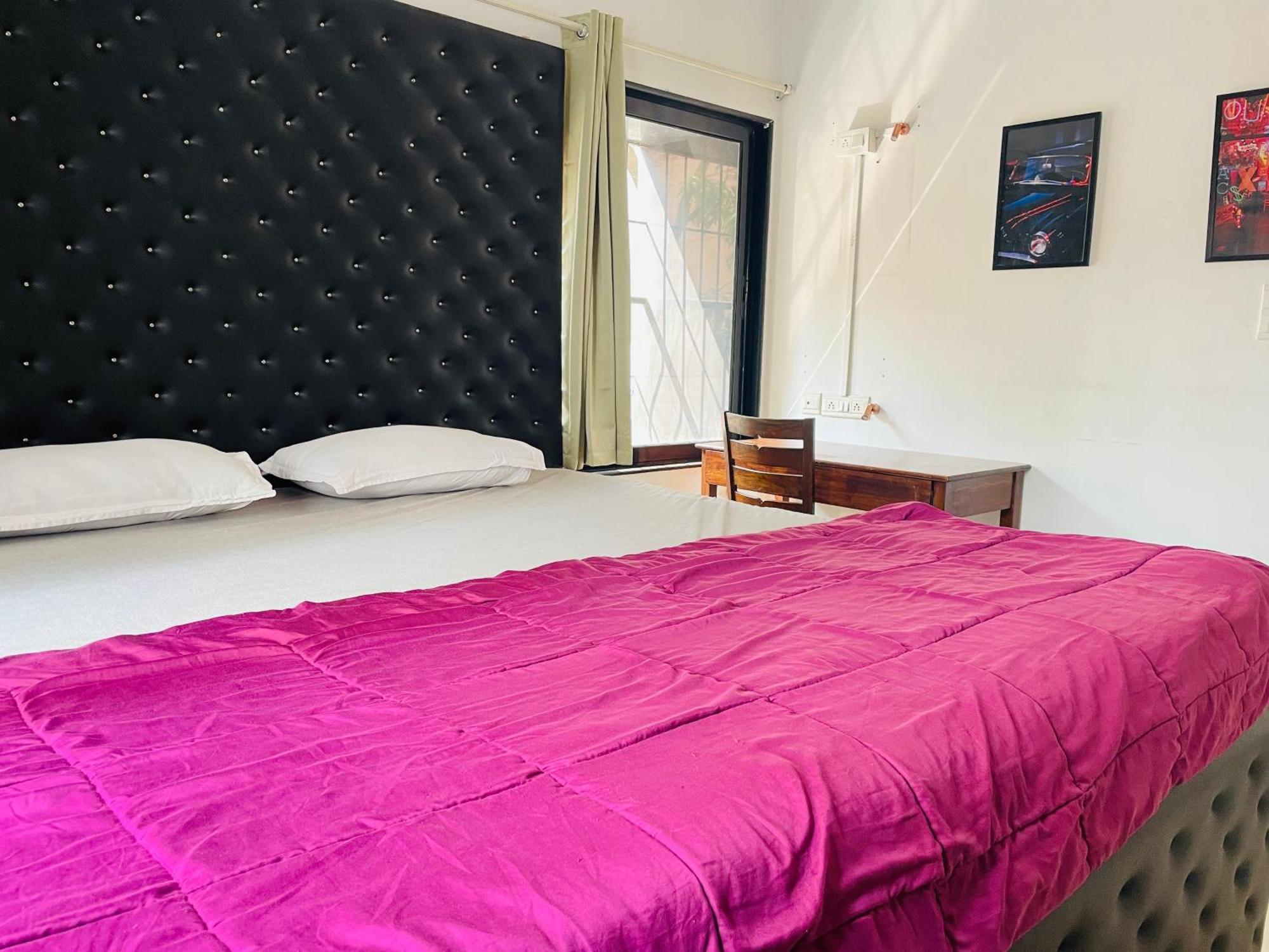 Lifespace- Spacious Hostel In A Luxurious Villa Púna Exteriér fotografie